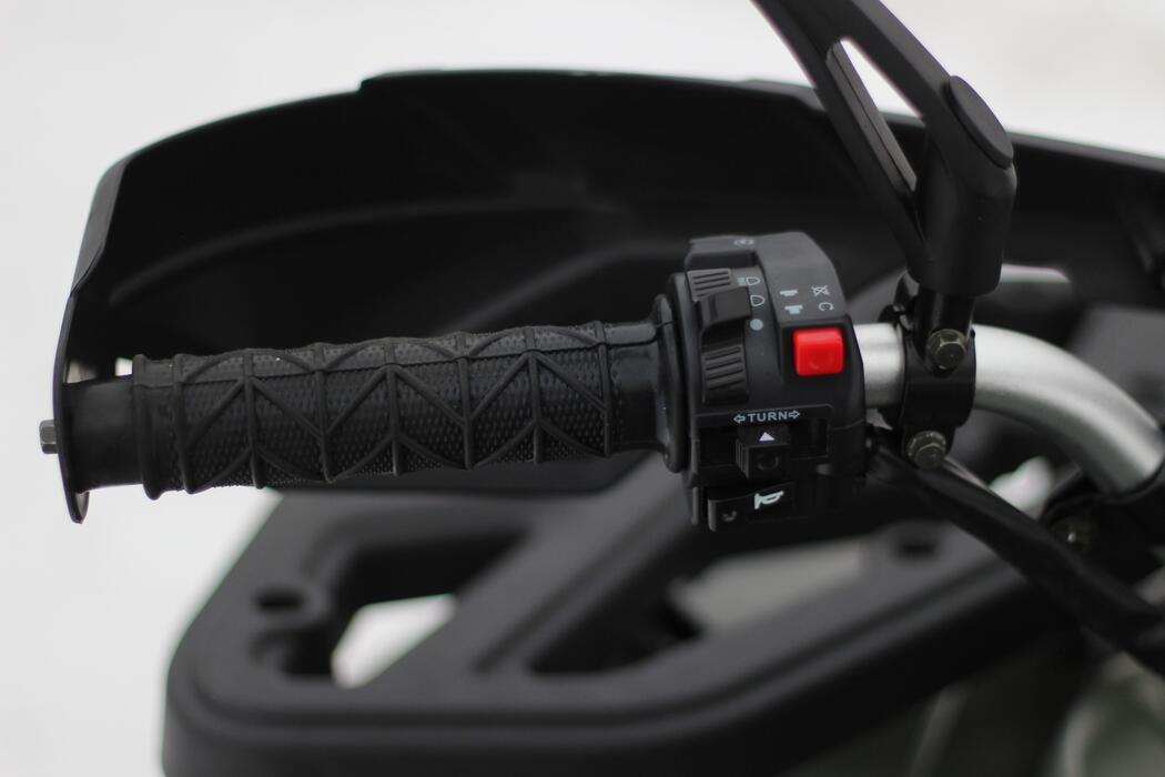 Mega Quad Angry 200cc Ruota 10 LED