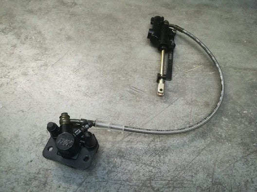 SET FRENI POSTERIORE PIT BIKE KAYO TS90 TSD110 COMPLETO PINZA PASTIGLIE POMPA LEVA FRENO