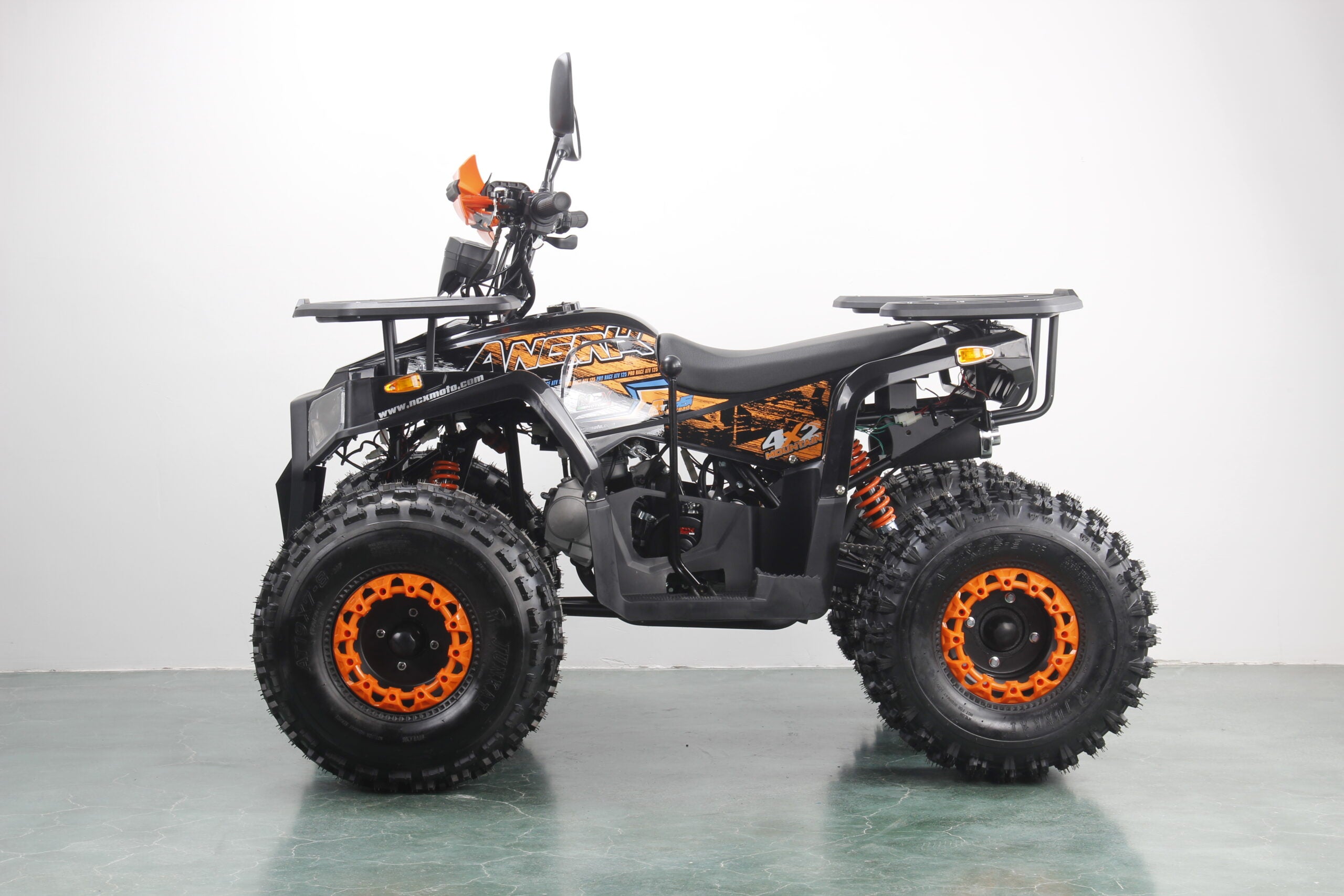 Quad Angry 125cc Ruote 8 Led
