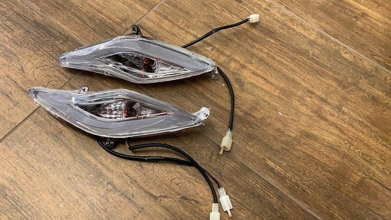 1cp FRECCE TRASPARENTI FRECCIA DESTRA + SINISTRA LAMPADA FANALE- SKY II REVENGE 500W