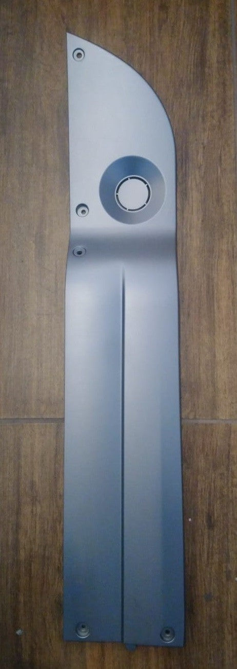 PLASTICA LATERALE PEDALI SINISTRA GRIGIA SCOOTER ELETTRICO SKY II REVENGE