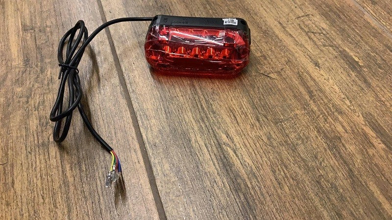 FARO FANALE POSTERIORE PER MONOPATTINO ELETTRICO CHAOS 48V 1600W RUOTE 6.5