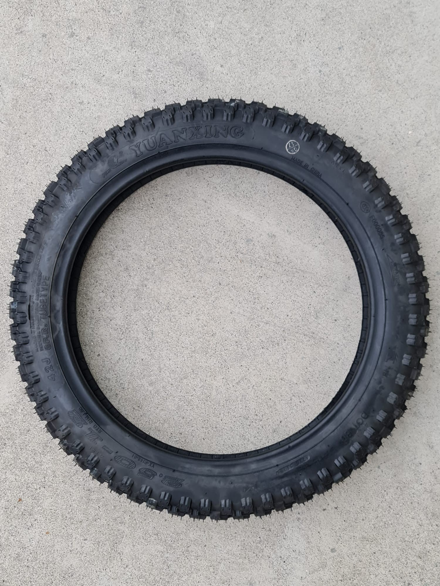 01Pz GOMMA MINICROSS 2.5X12 COPERTONE GOMME ANTERIORE 2,5X12