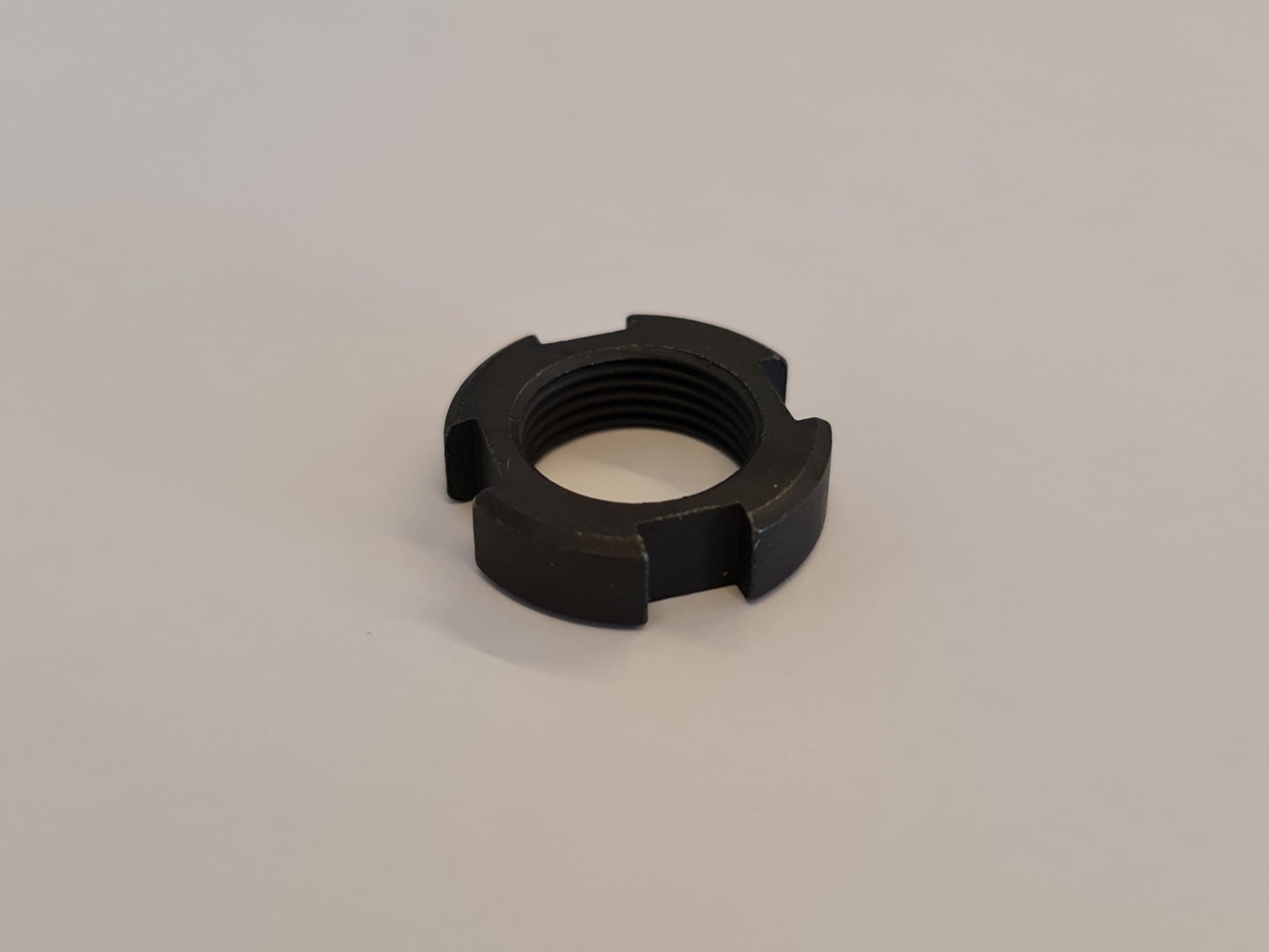 DADO FISSA FRIZIONE 6 DISCHI PER BLOCCO MOTORE ZONGSHEN ZS190 190cc