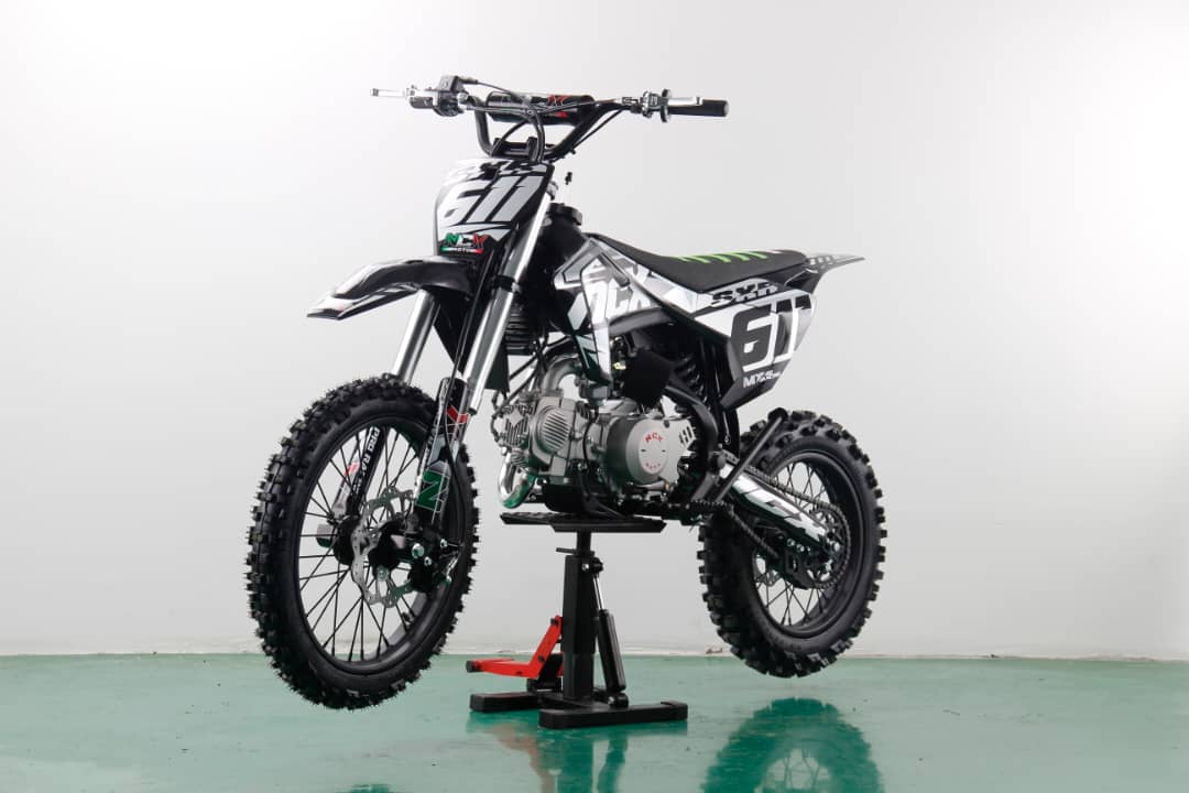 Pit Bike XSR THR Evolution Pro 150cc Ruote 17/14 -4 marce