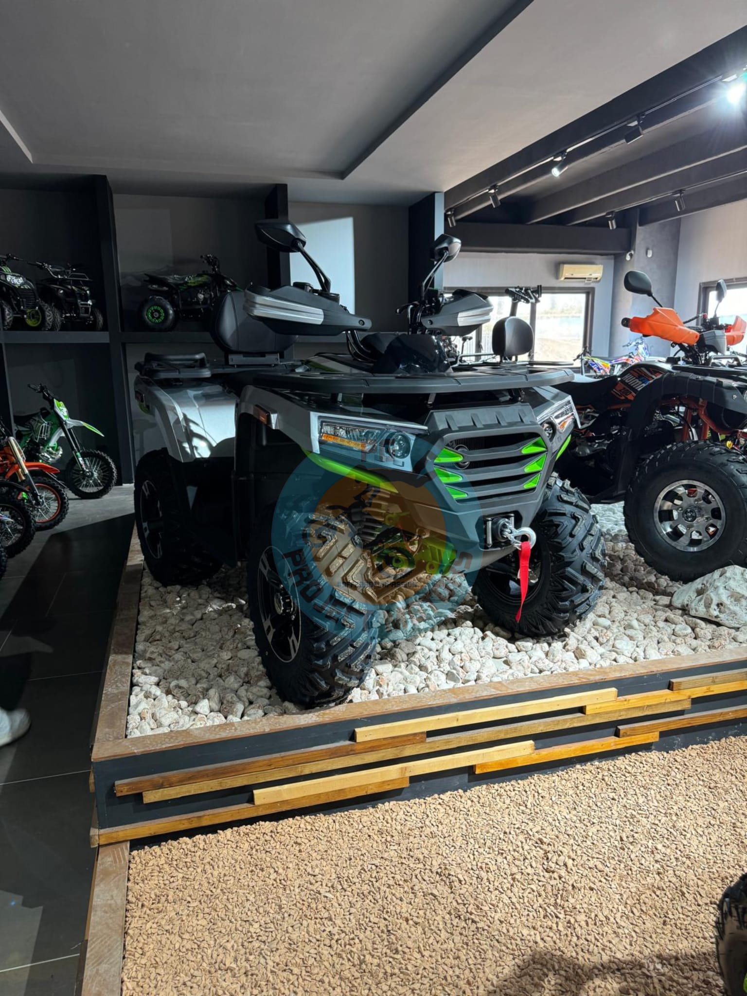 Quad Maxi Mammoth 300cc Ruote 12 - TARGABILE