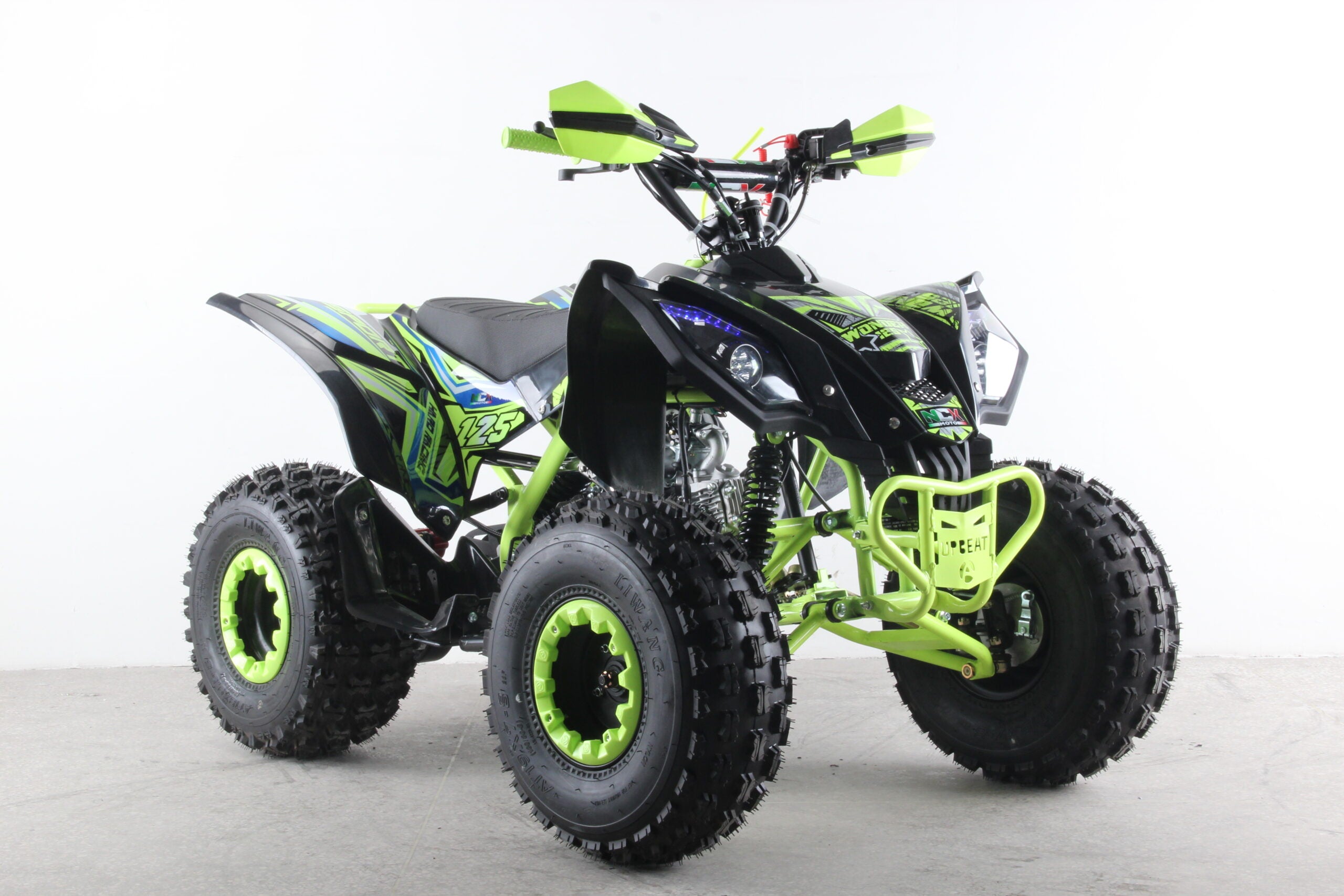 Quad Wonder 125cc Ruote 8 LED