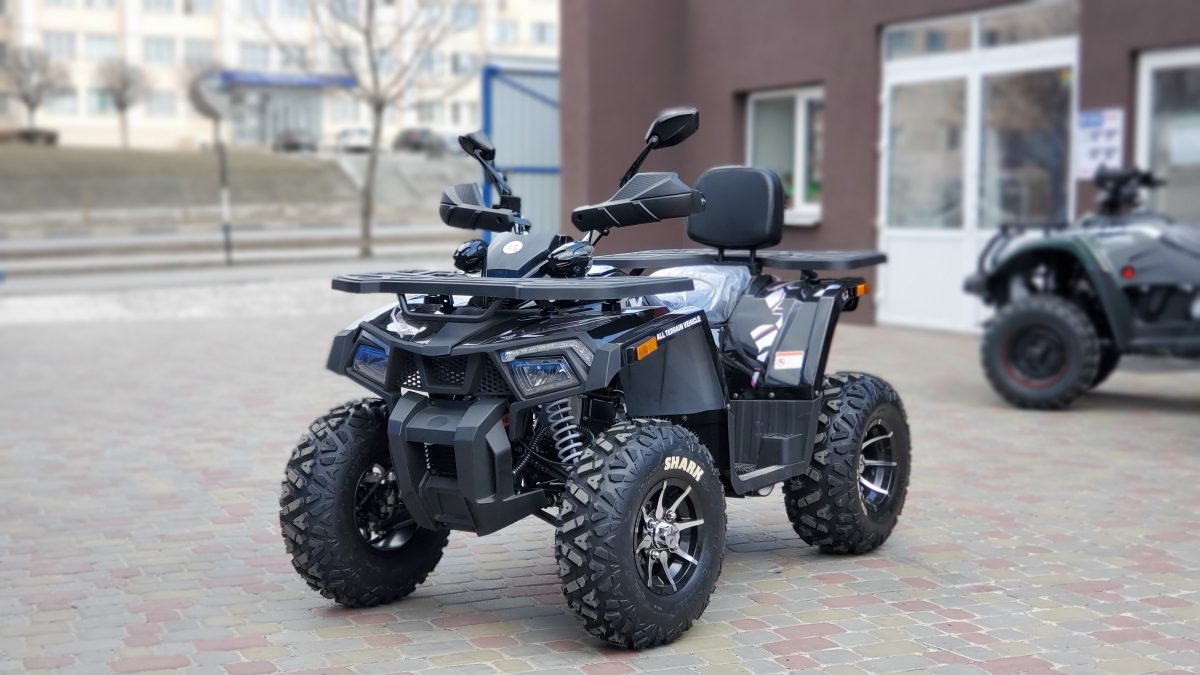 Quad Mega Shark ATV 200cc Ruote 10 LED