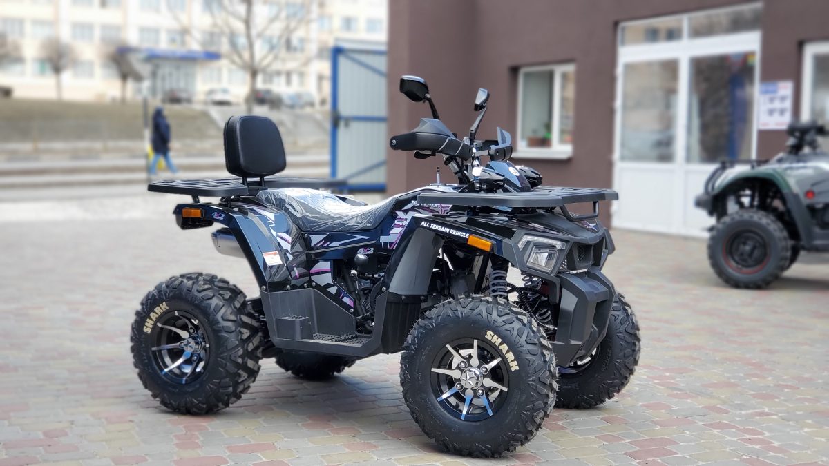 Quad Mega Shark ATV 200cc Ruote 10 LED