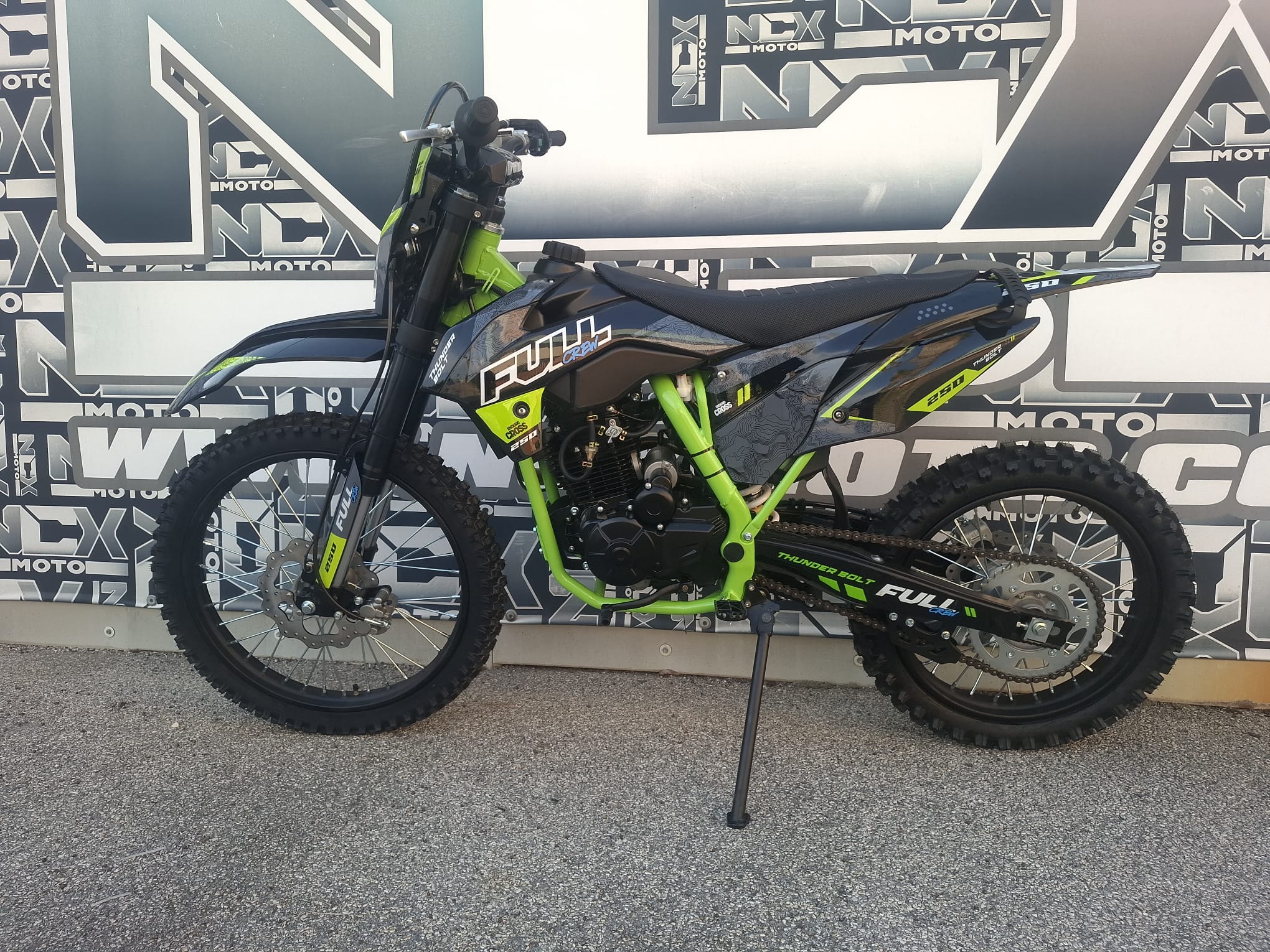 New Motocross Full Crew 250cc 21-18 Faro Led