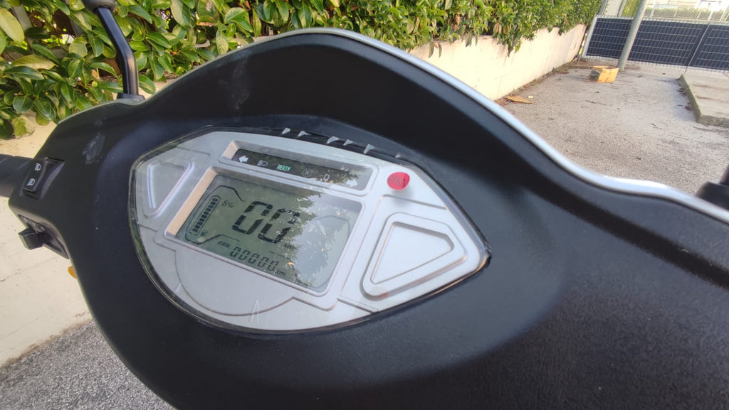 Scooter Elettrico 1000 Watt 60V 3 Ruote - Targabile