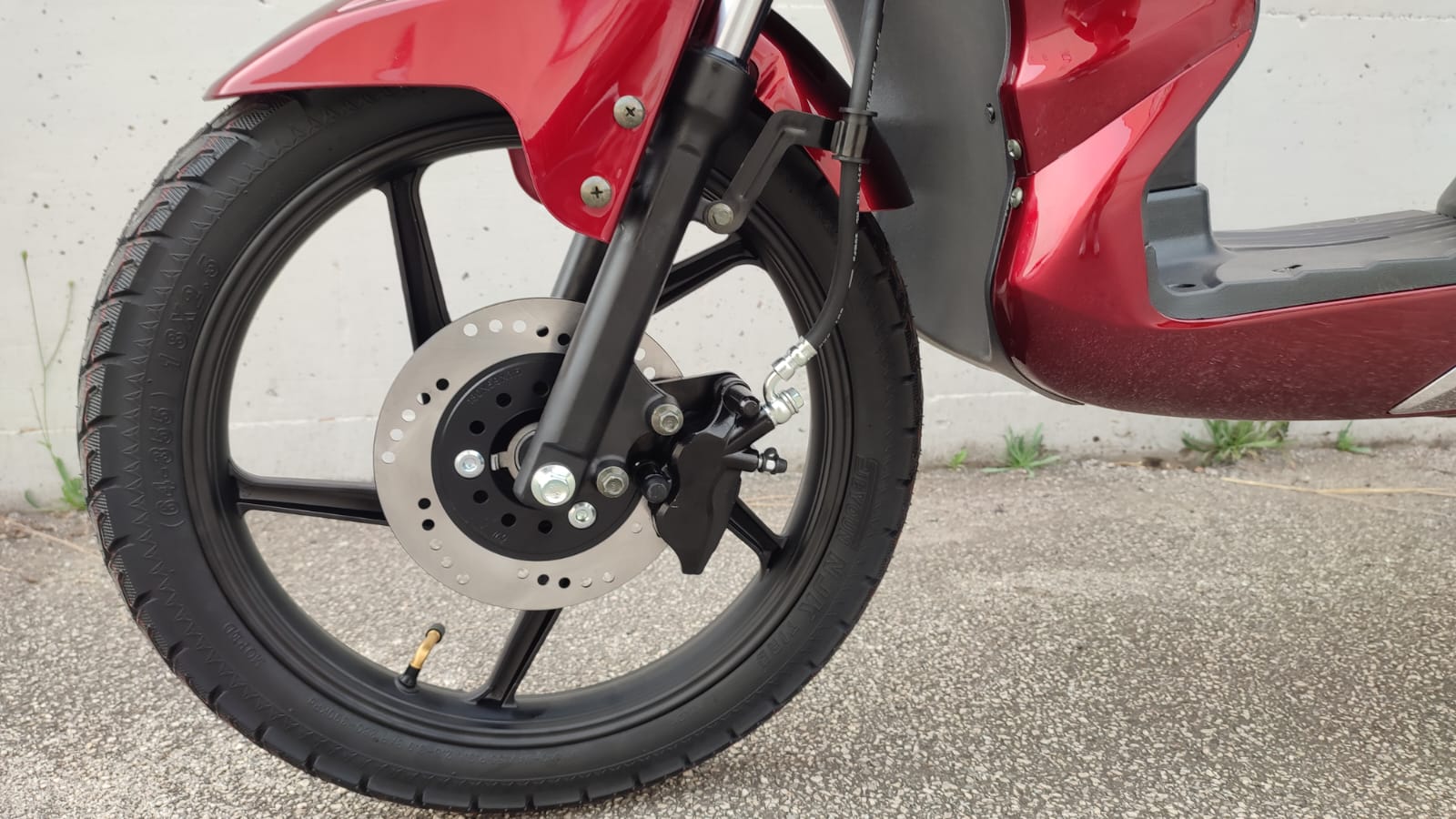 Scooter Elettrico X-TECH 1250W 48V 20AH - TARGABILE